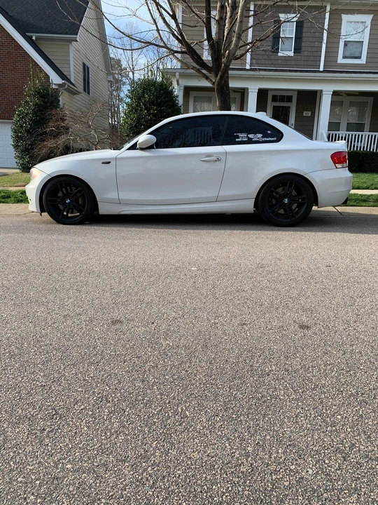 2009 BMW E82 135i & 135is - Image 6 of 6