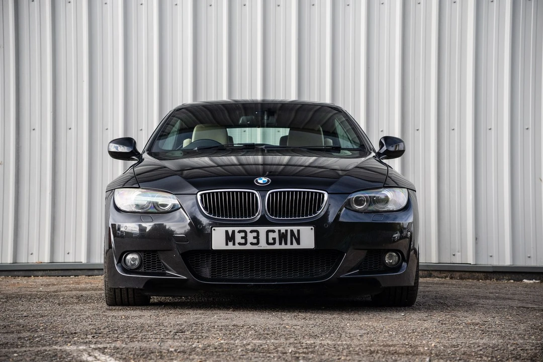 2009 BMW E93 335i Convertible - Image 23 of 30