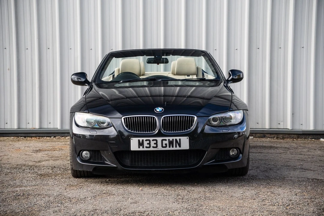 2009 BMW E93 335i Convertible - Image 7 of 30