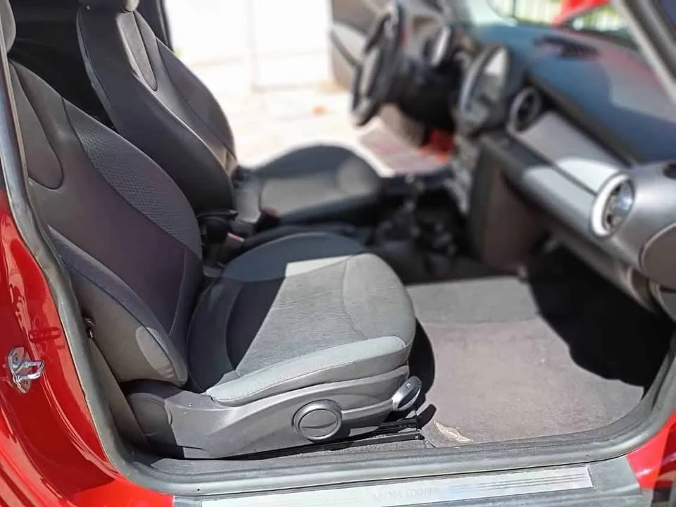2009 BMW E82 135i & 135is - Image 7 of 12