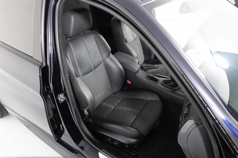 2009 BMW M3 - Image 25 of 31