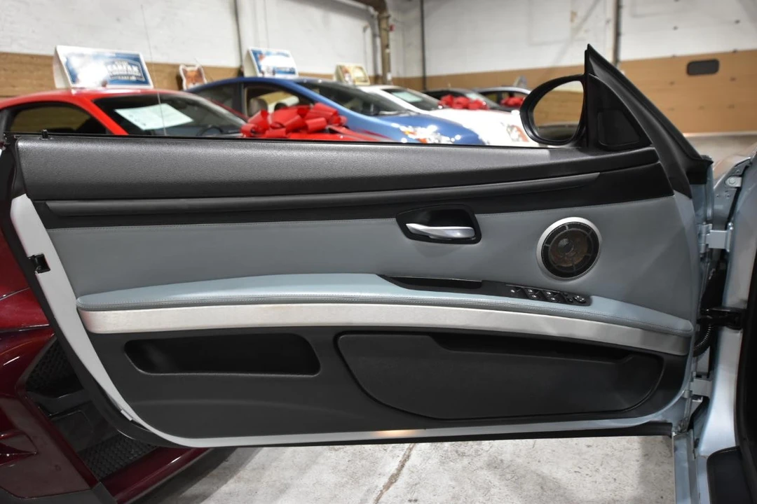 2009 BMW E93 M3 Convertible - Image 17 of 31