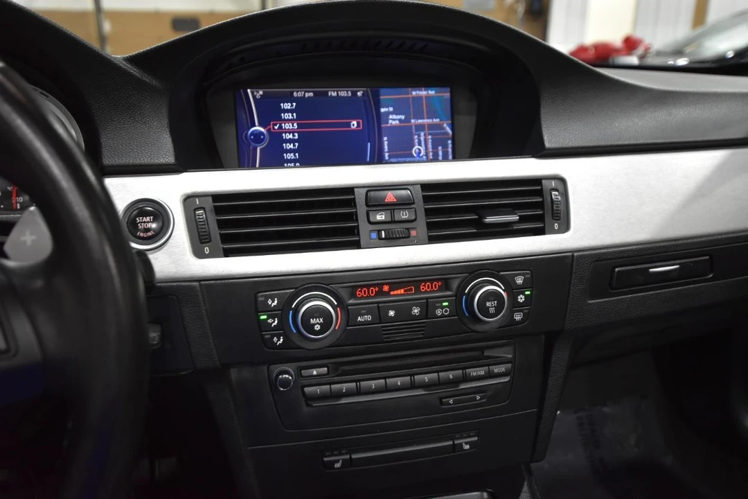 2009 BMW E93 M3 Convertible - Image 27 of 31
