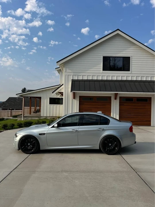 2009 BMW E90 M3 Sedan - Image 3 of 19