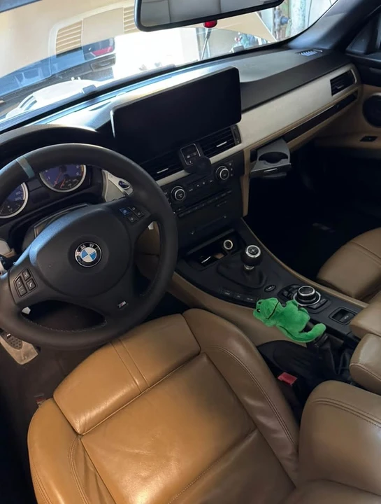 2009 BMW E93 M3 Convertible - Image 8 of 13