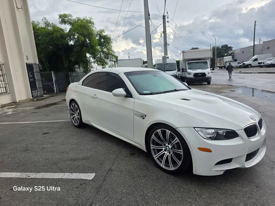 2009 BMW E93 M3 Convertible - Image 2 of 14