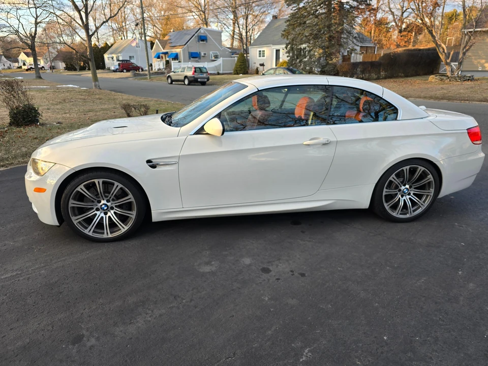 2009 BMW E93 M3 Convertible - Image 16 of 31