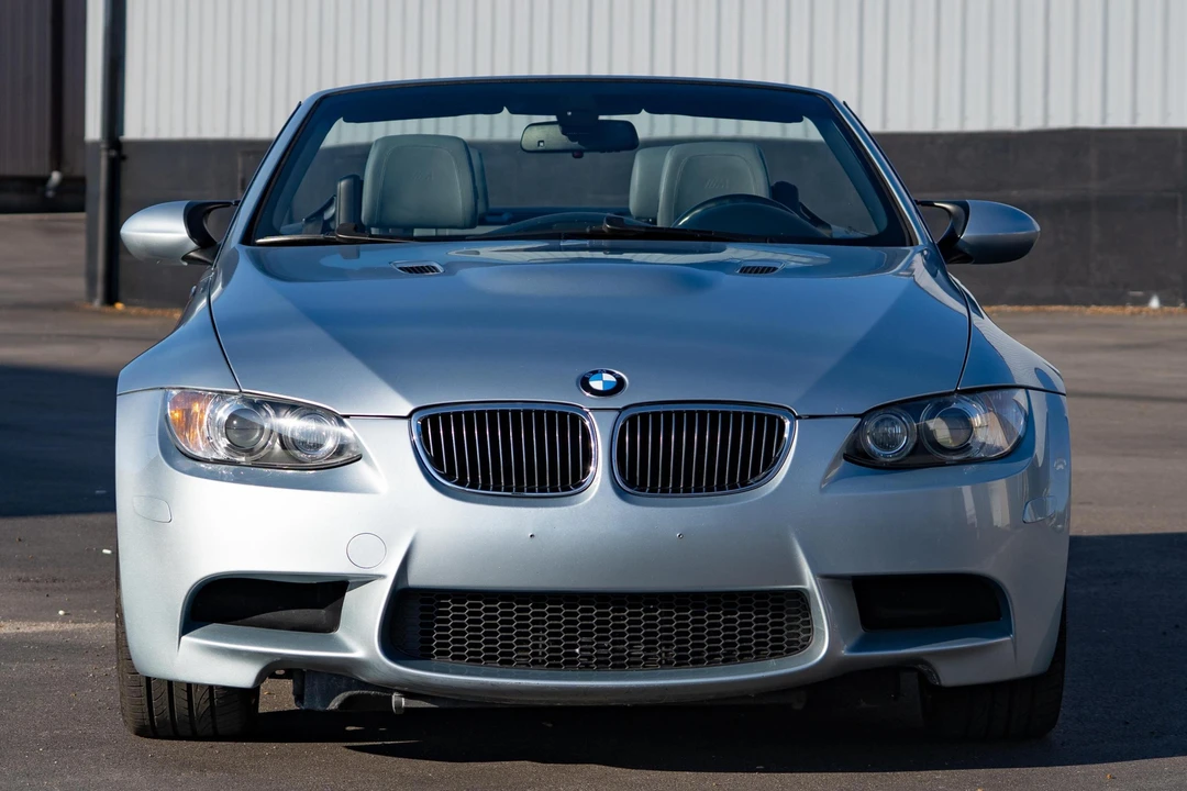 2009 BMW E93 M3 Convertible - Image 2 of 31