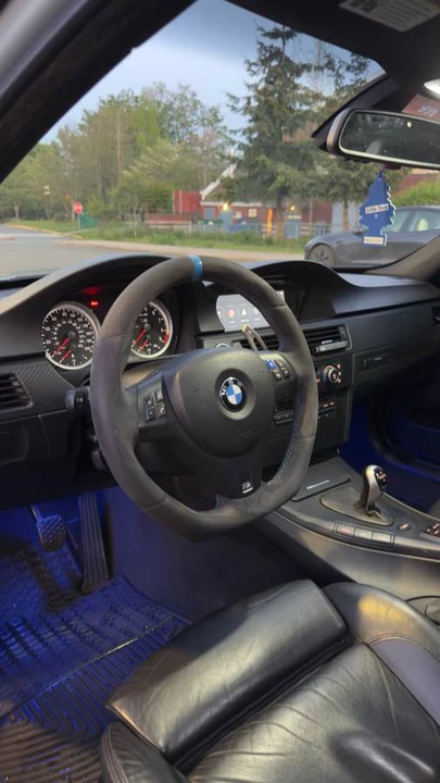 2009 BMW E90 M3 Sedan - Image 7 of 11