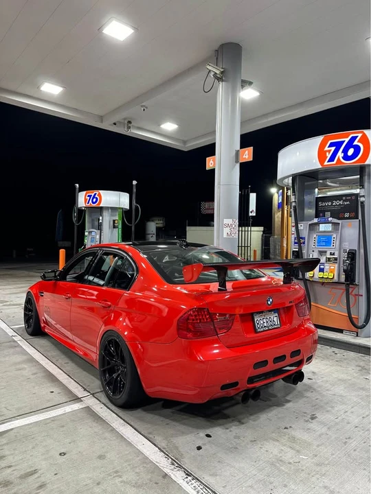 2009 BMW E90 M3 Sedan - Image 2 of 17