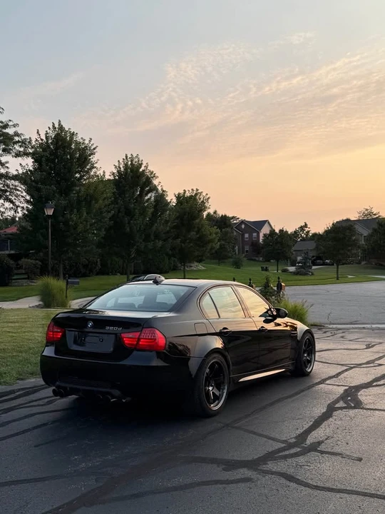 2009 BMW E90 M3 Sedan - Image 3 of 9