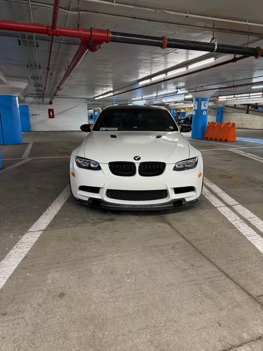 2009 BMW E90 M3 Sedan - Image 4 of 9