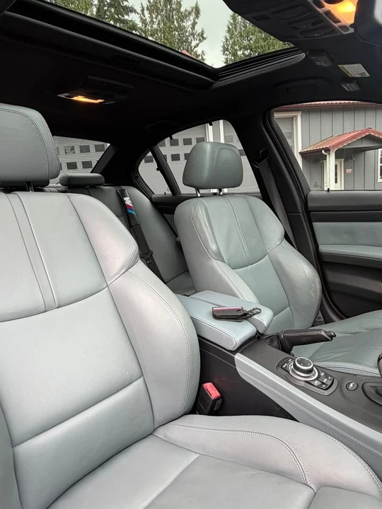 2009 BMW E90 M3 Sedan - Image 8 of 11