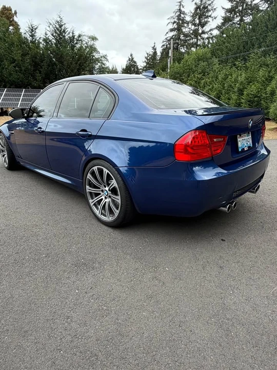2009 BMW E90 M3 Sedan - Image 3 of 11