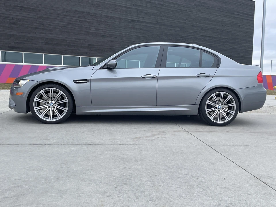 2009 BMW E90 M3 Sedan - Image 18 of 31