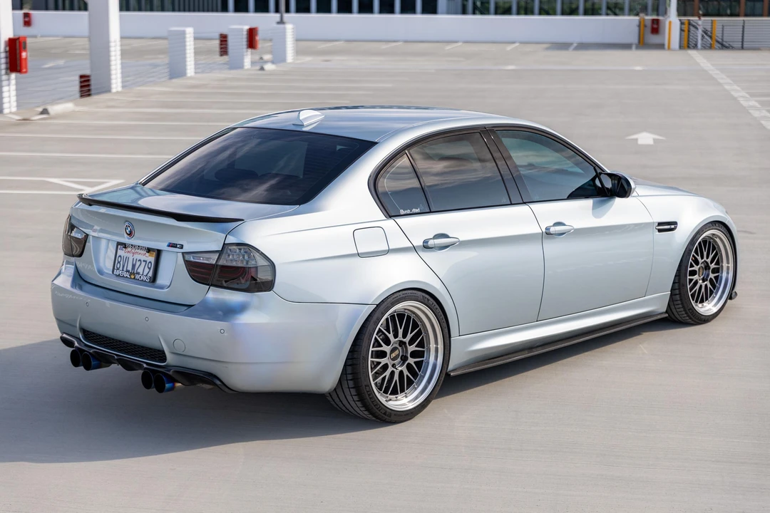 2009 BMW E90 M3 Sedan - Image 11 of 31
