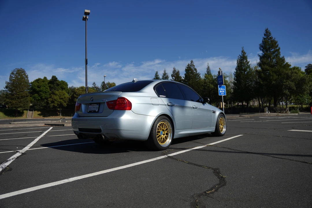 2009 BMW E90 M3 Sedan - Image 11 of 31