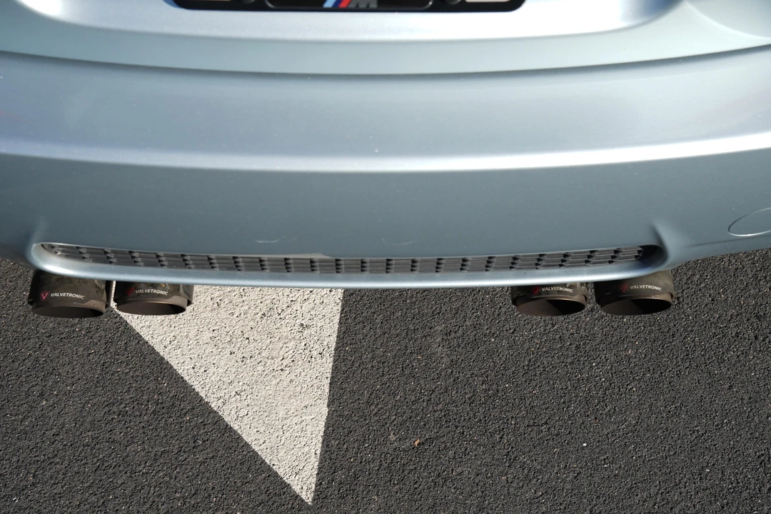 2009 BMW E90 M3 Sedan - Image 21 of 31