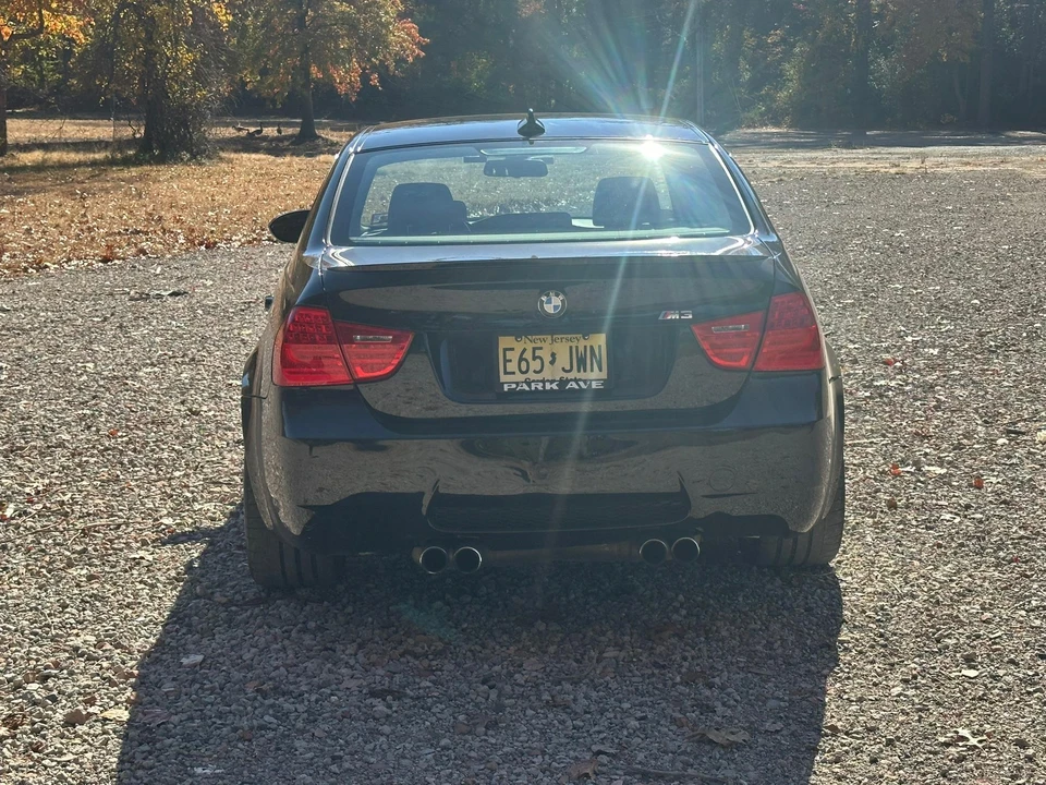 2009 BMW E90 M3 Sedan - Image 15 of 31