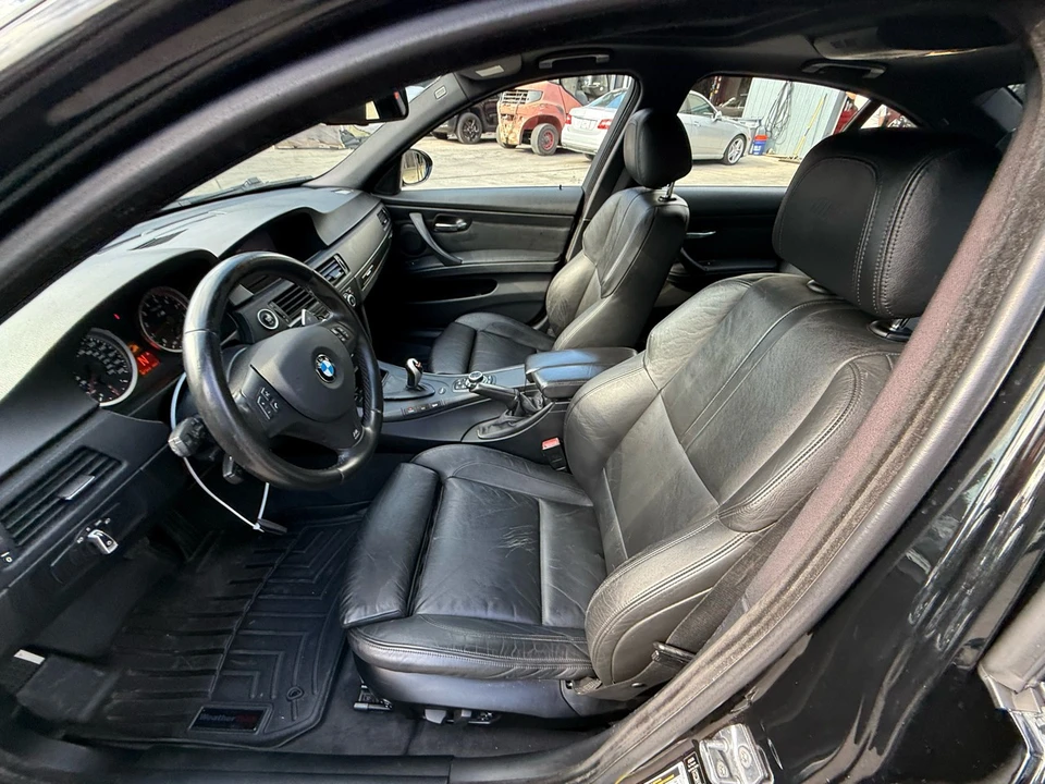 2009 BMW E90 M3 Sedan - Image 21 of 31