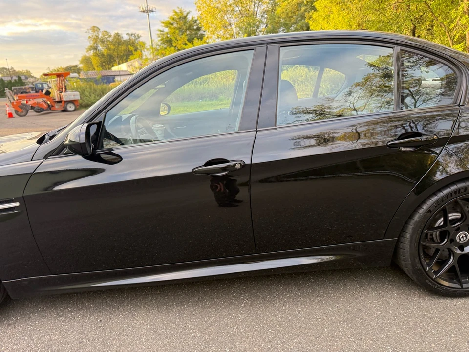 2009 BMW E90 M3 Sedan - Image 9 of 31