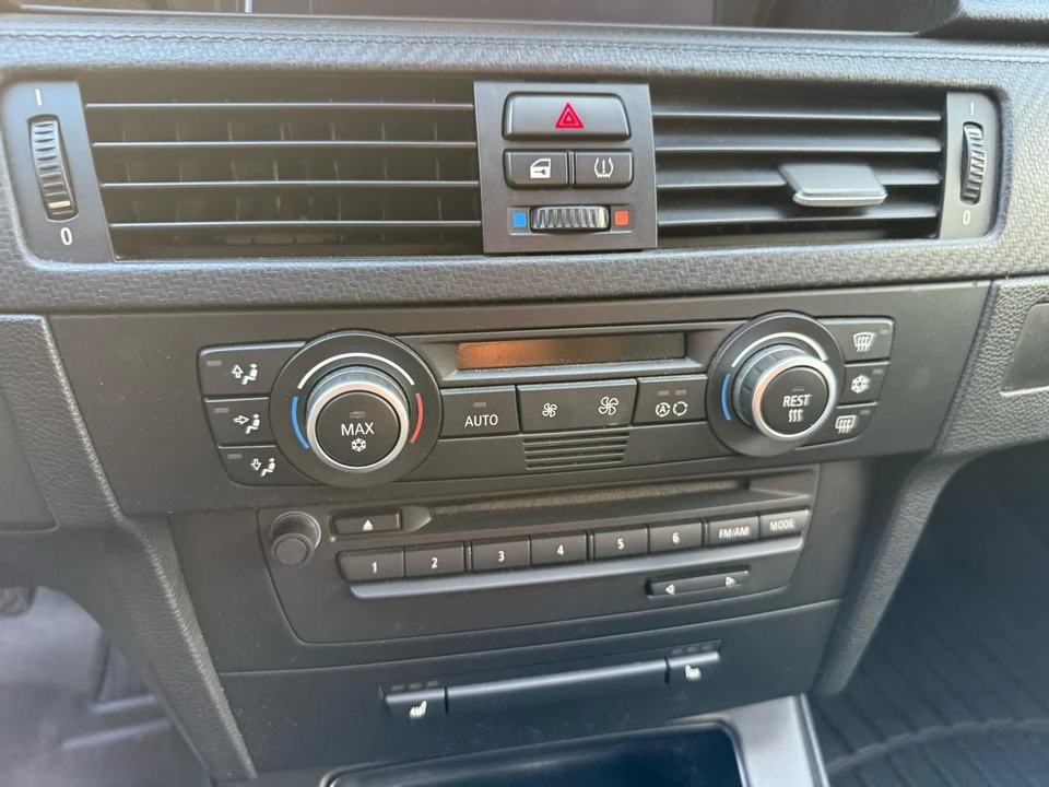 2009 BMW E90 M3 Sedan - Image 24 of 31