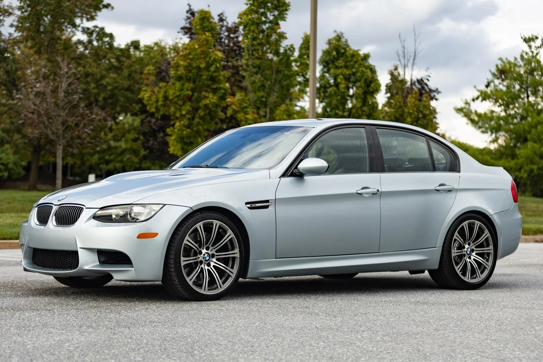 2009 BMW E90 M3 Sedan - Image 12 of 31