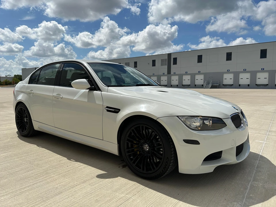 2009 BMW E90 M3 Sedan - Image 19 of 31
