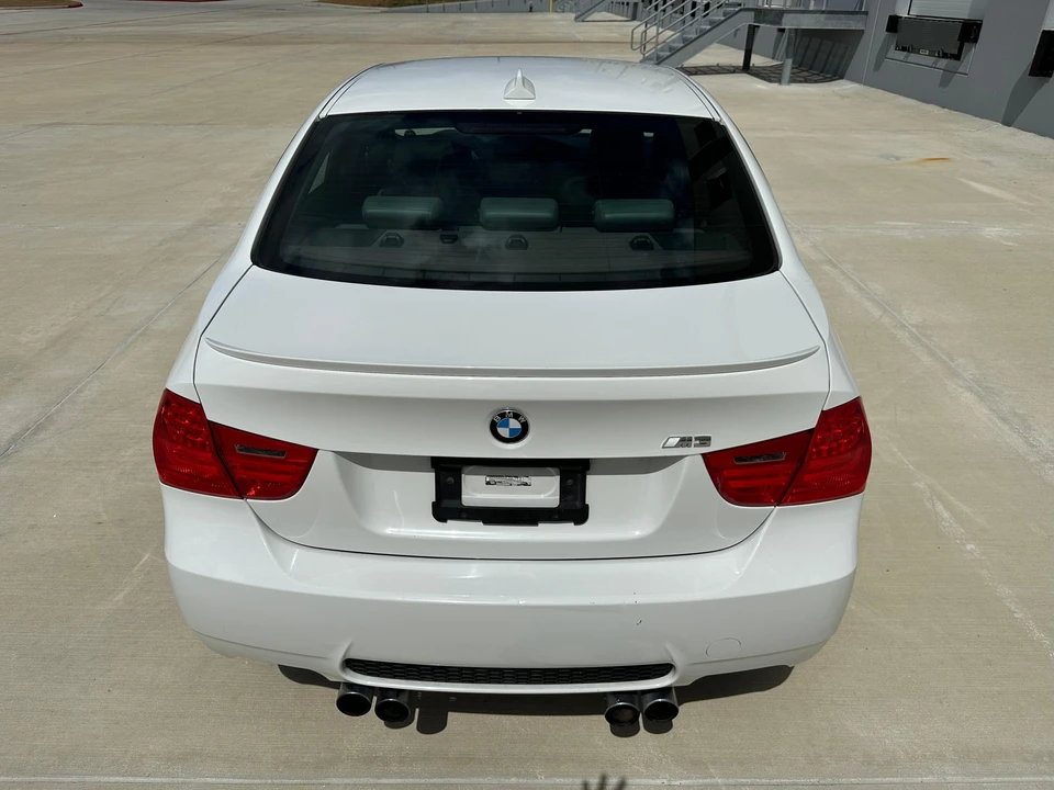 2009 BMW E90 M3 Sedan - Image 13 of 31