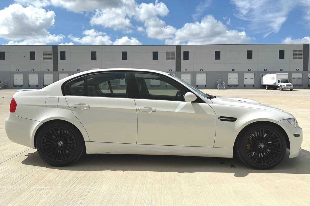 2009 BMW E90 M3 Sedan - Image 3 of 31