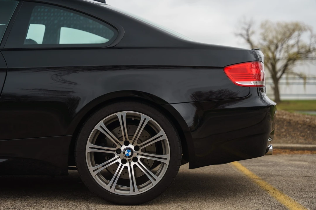 2009 BMW M3 - Image 5 of 31
