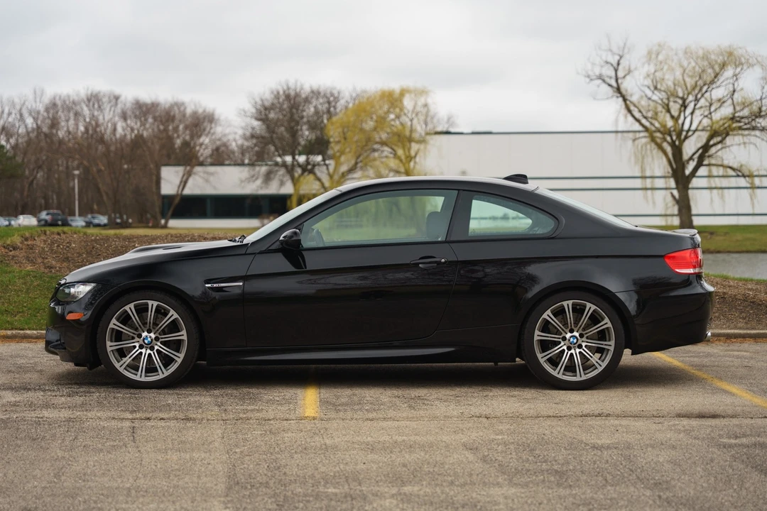 2009 BMW M3 - Image 2 of 31