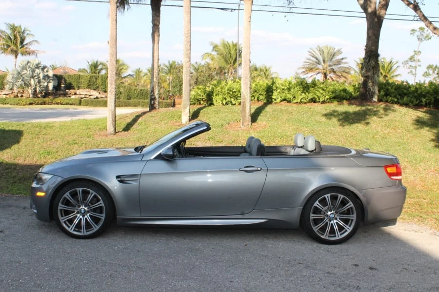 2009 BMW M3 - Image 2 of 12