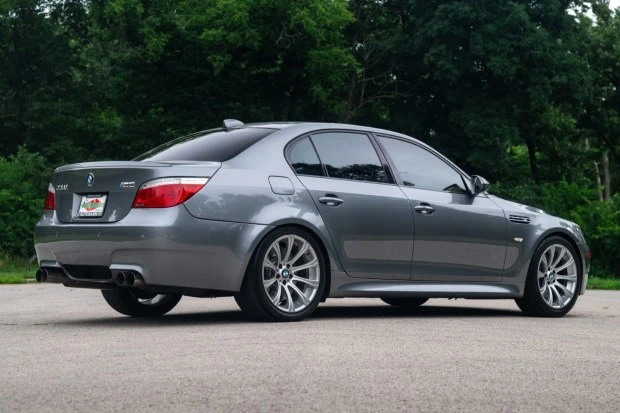 2009 BMW E60 M5 - Image 2 of 8