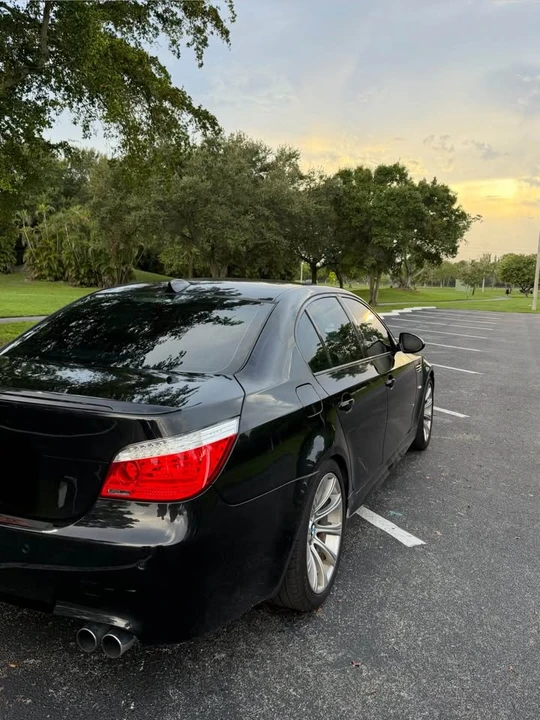 2009 BMW E60 M5 - Image 5 of 20