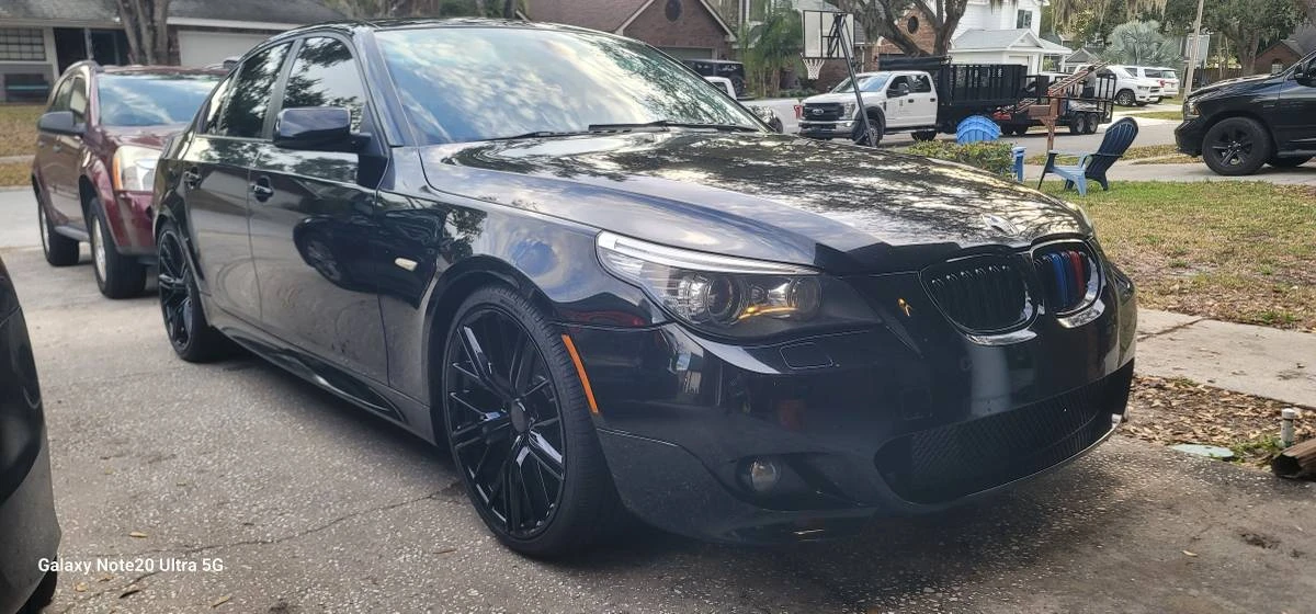 2009 BMW E60 545i & 550i Sedan - Image 11 of 12