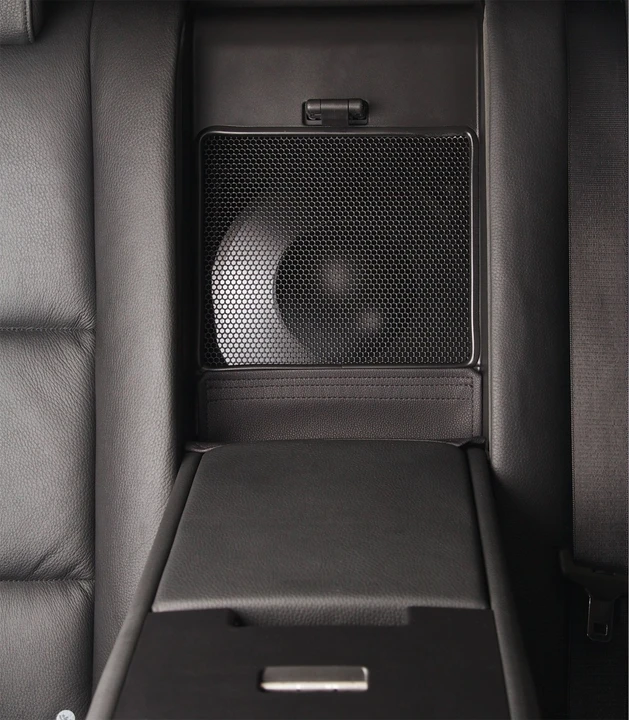 2009 BMW E60 5 Series Sedan - Image 8 of 10