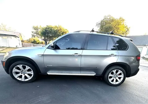2009 BMW X5 4.8i Sport Utility 4D