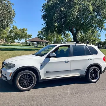 2009 BMW X5 4.8is Sport Utility 4D