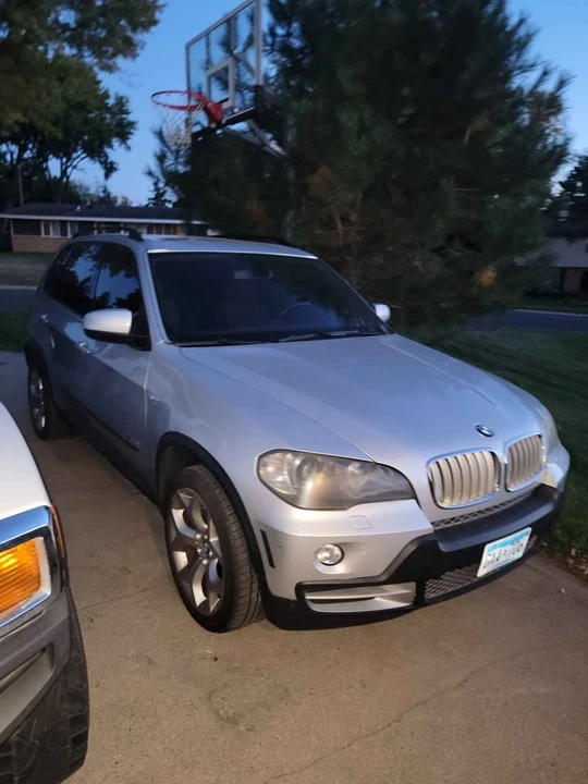 2009 BMW E70 X5 4.8i & xDrive50i - Image 2 of 4