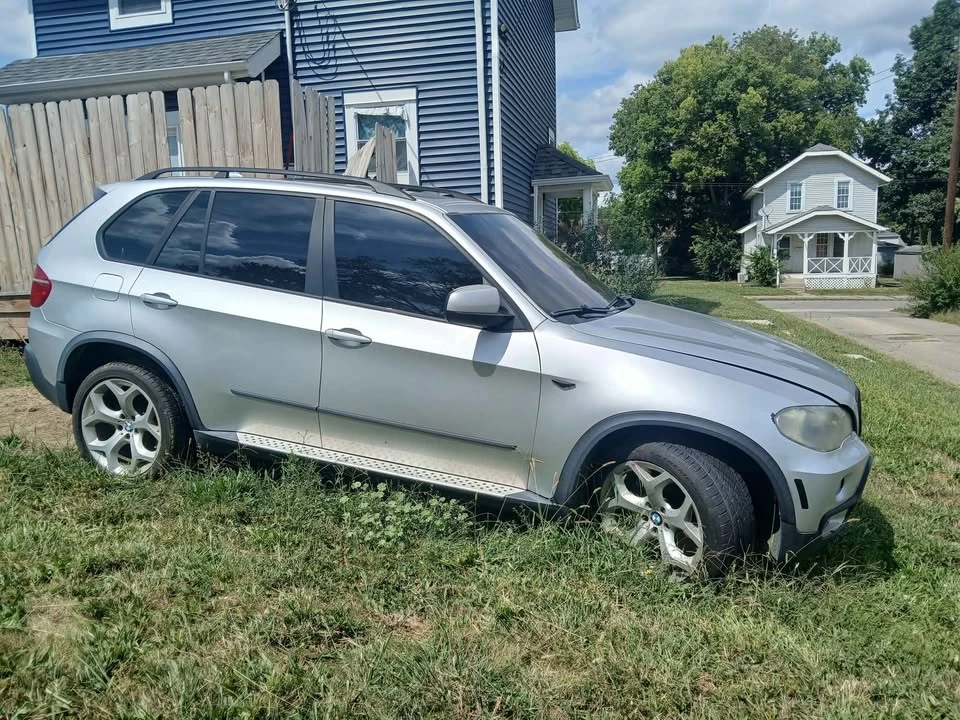 2009 BMW E70 X5 4.8i & xDrive50i - Image 3 of 6