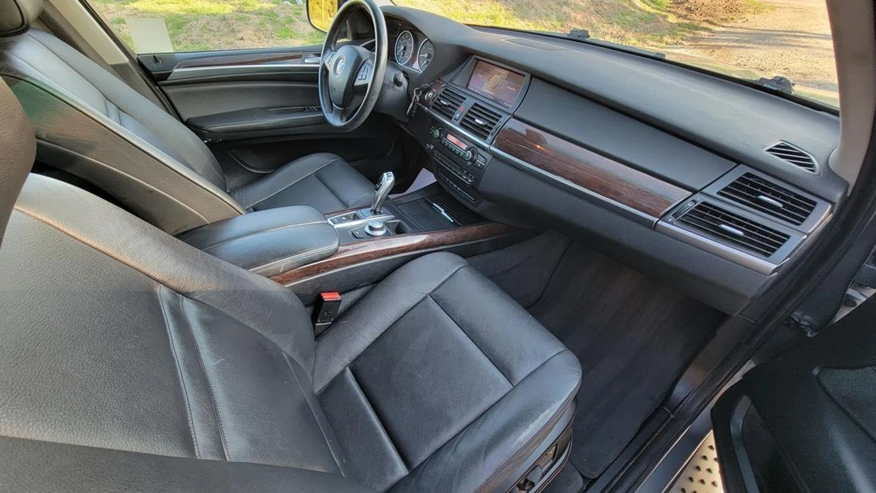 2009 BMW E70 X5 - Image 10 of 21