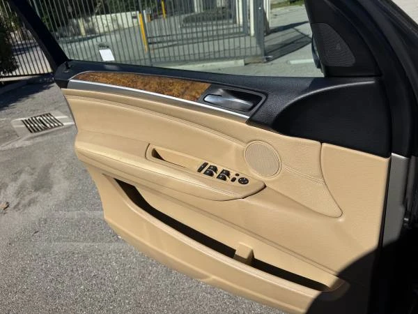 2009 BMW E70 X5 - Image 13 of 20