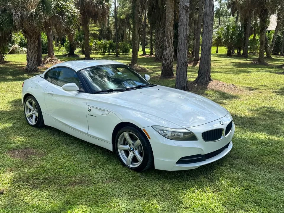 2009 BMW E89 Z4 Roadster - Image 2 of 14