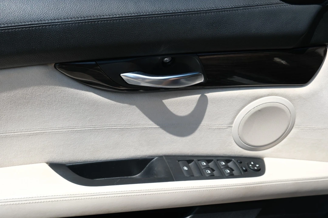 2009 BMW E89 Z4 Roadster - Image 9 of 15
