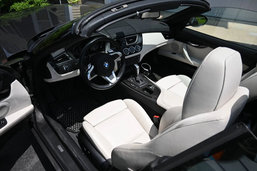2009 BMW E89 Z4 Roadster - Image 8 of 11
