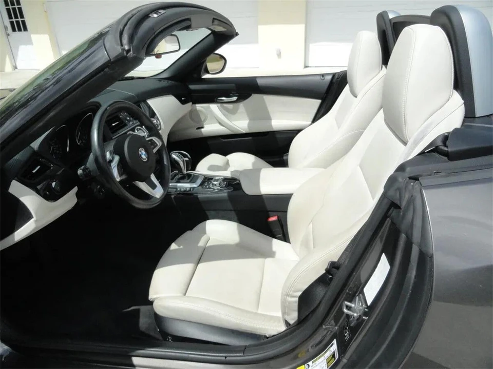 2009 BMW E89 Z4 Roadster - Image 8 of 31