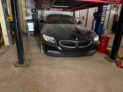 2009 BMW Z4 sDrive 30i Roadster 2D