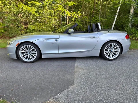2009 BMW Z4 sDrive35i Roadster 2D