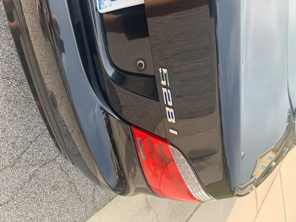 2009 BMW E60 5 Series Sedan - Image 3 of 5